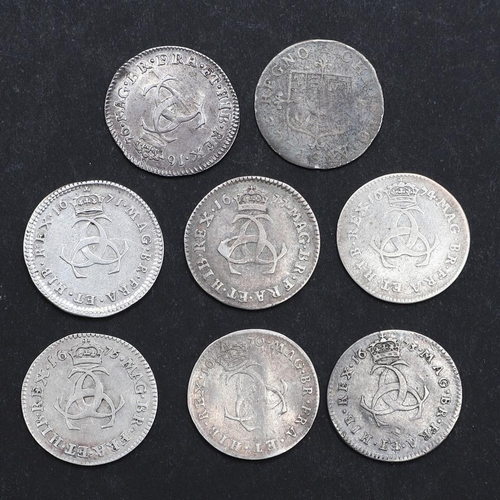 742 - A COLLECTION OF CHARLES II THREEPENCE, 1670 AND LATER. A collection of Charles II threepence, laurea... 