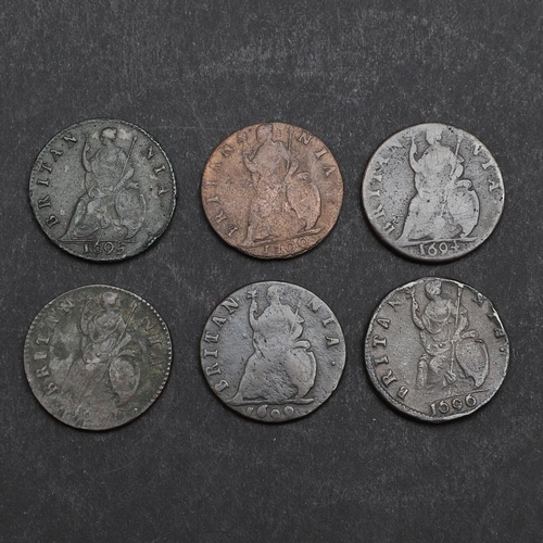 755 - A COLLECTION OF WILLIAM AND MARY AND WILLIAM III FARTHINGS, 1694 AND LATER. A William and Mary farth... 