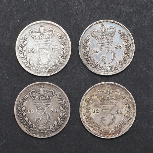 817 - A COLLECTION OF WILLIAM IV THREEPENCE, 1834 AND LATER. A collection of William IV threepence, bare b... 