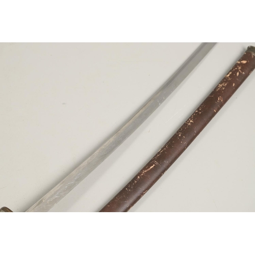 108 - A MID 20TH CENTURY JAPANNESE SWORD AND SCABBARD. A mid 20th century Japanese sword with a 70cm sharp... 