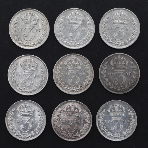 886 - A COLLECTION OF LATE VICTORIAN THREEPENCE, 1893 AND LATER. Six Queen Victoria threepence, older veil... 