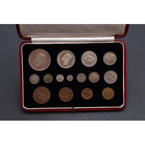 919 - A GEORGE VI 1937 15 COIN PROOF SET IN CASE. A 1937 15 coin proof set comprising Crown, Halfcrown, fl... 