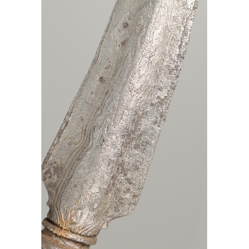 119 - AN INDONESIA SPEAR OR LANCE WITH WAVY EDGED BLADE AND PAINTED SCABBARD. The 31cm wavy edged, taperin... 