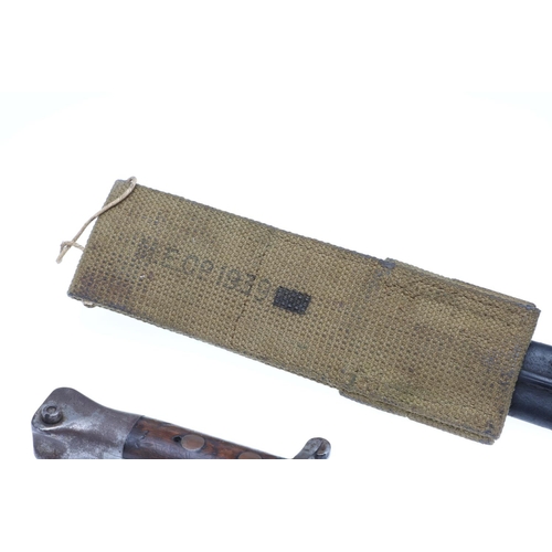 132 - A VICTORIAN 1888 PATTERN LEE METFORD BAYONET AND SCABBARD MARKED FOR THE SOUTH AFRICAN INFANTRY. Wit... 