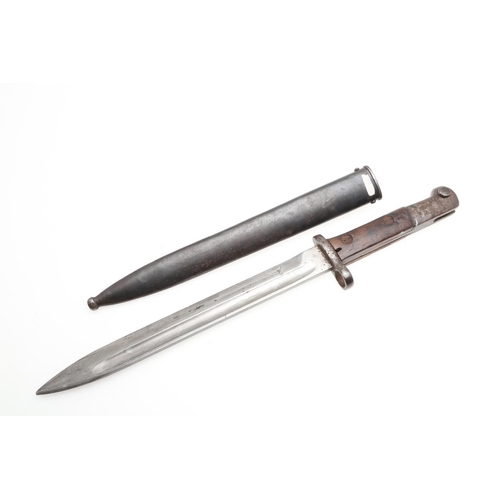 145 - A FIRST WORLD WAR 1907 PATTERN BAYONET AND SCABBARD. With a 25cm pointed single edged fullered blade... 