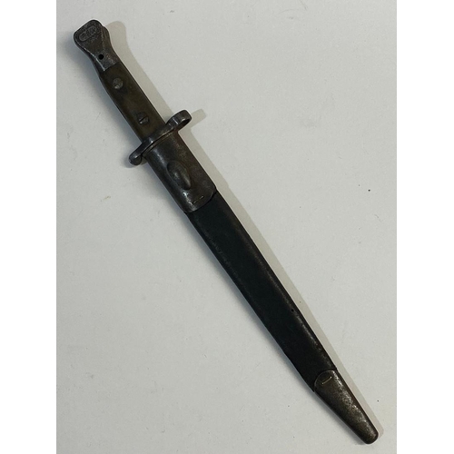 147 - A LEE METFORD MARK 3 BAYONET AND SCABBARD. A Lee Metford Mk.III Bayonet, with a 30.5cm double sided ... 