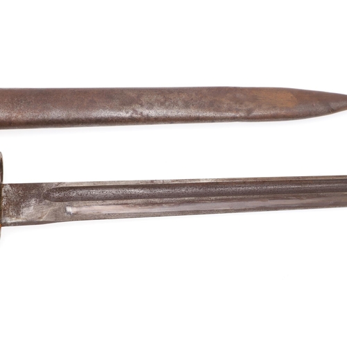 151 - A FIRST WORLD WAR REMINGTON 1913 PATTERN BAYONET AND SCABBARD. With a 43cm pointed and fullered sing... 