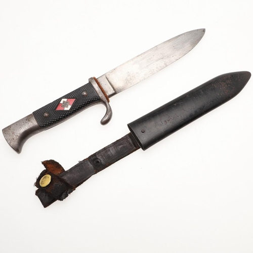 173 - A GERMAN HITLER YOUTH DAGGER AND SCABBARD. A Hitler Youth dagger with a 13.5cm blade marked RZM M7/5... 