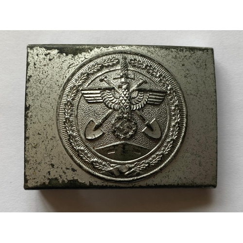 214 - A SECOND WORLD WAR GERMAN ORGANISATION TODT BELT BUCKLE. A Second World War German Organisation Todt... 