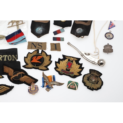 237 - A SCOTTISH CLAN BADGE AND A COLLECTION OF NAVY AND OTHER INSIGNIA. A gilt metal Scottish clan brooch... 