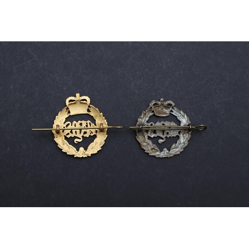 243 - TWO SIMILAR 2ND DRAGOON GUARDS (BAYS) CAP BADGES. A 2nd Dragoon Guards (Queen's  Bays) Other ranks b... 