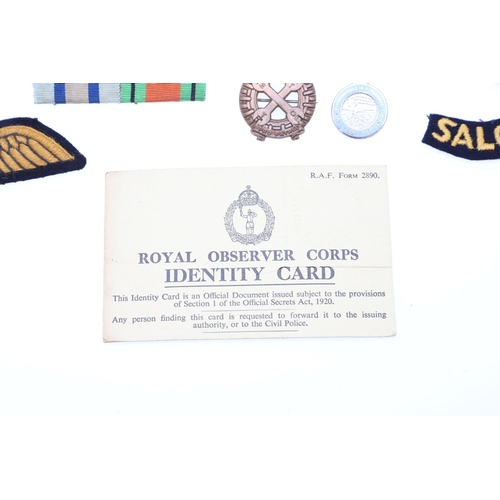 279 - A COLLECTION OF FLEET AIR ARM, ROYAL OBSERVER CORPS AND OTHER BADGES AND INSIGNIA. A mixed collectio... 