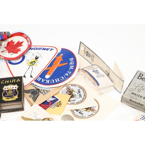 280 - A LARGE COLLECTION OF ASSORTED MILITARY BUTTONS, BADGES, RIBBONS AND OTHER ITEMS. A large collection... 