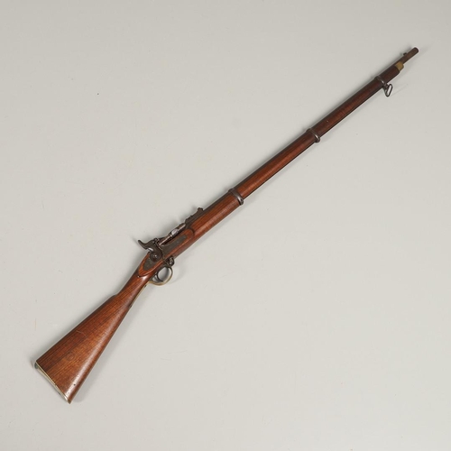 29 - A VICTORIAN LONDON ARMOURY COMPANY SNIDER RIFLE. A Snider three-band service rifle by The London Arm... 