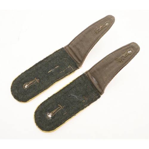 338 - A PAIR OF SECOND WORLD WAR AFRIKAKORPS SIGNALS SHOULDERSTRAPS. A pair of Army Afrikakorps Signals Sh... 