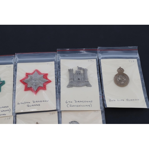 360 - A COLLECTION OF BRITISH ARMY FIELD SERVICE CAP BADGES . An extensive collection of Field Service Cap... 