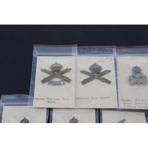 370 - A COLLECTION OF BRITISH MILITARY CAP BADGES, VARIOUS UNITS. A collection of cap badges for various u... 