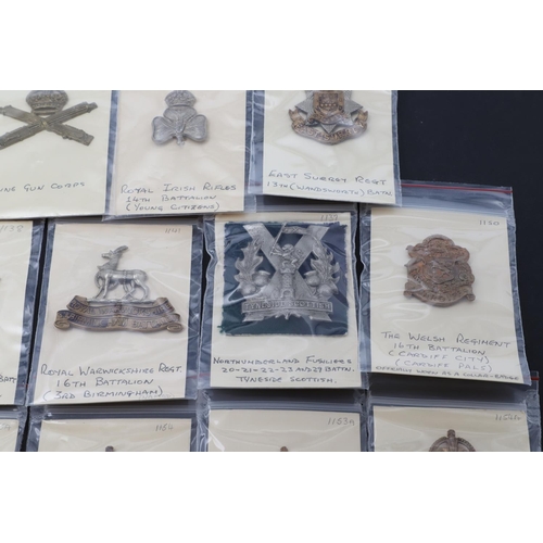 370 - A COLLECTION OF BRITISH MILITARY CAP BADGES, VARIOUS UNITS. A collection of cap badges for various u... 