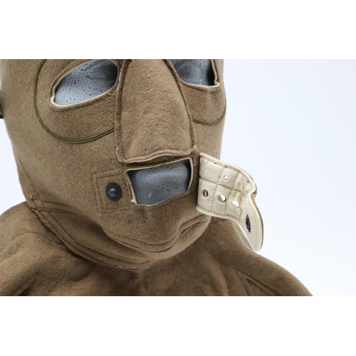 427 - A SECOND WORLD WAR PILOTS OVERCOAT, TROUSERS AND FACE MASK. A large overcoat with quilted lining and... 