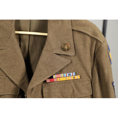 441 - A COLLECTION OF SECOND WORLD WAR AND LATER AMERICAN MILITARY UNIFORM. A 1944 pattern Wool field jack... 