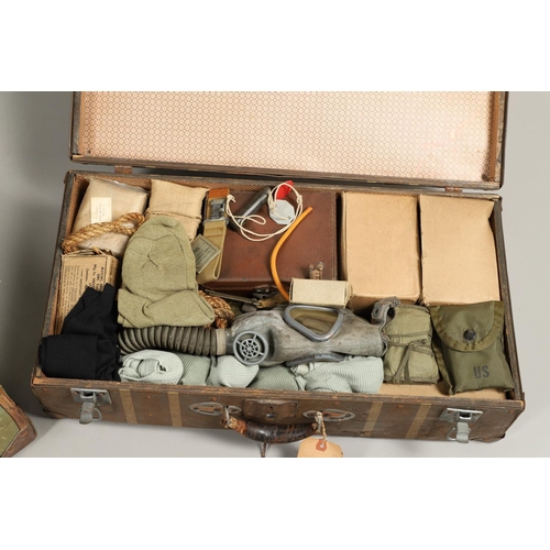 449 - A COLLECTION OF MILITARY UNIFORM AND ACCESSORIES TO INCLUDE POST WAR BRITISH NAVY AND OTHERS. A vari... 