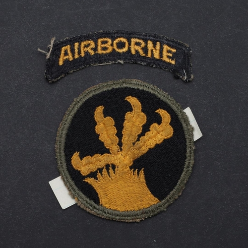 465 - A SECOND WORLD ERA 17TH AIRBORNE INFANTRY DIVISION SHOULDER PATCH. A two part patch with airborne in... 