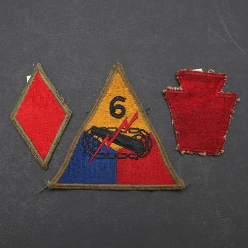 472 - THREE SECOND WORLD WAR ERA AMERICAN ARMY SHOULDER PATCHES FOR THE 5TH, 9Th AND 28TH INFANTRY DIVISIO... 