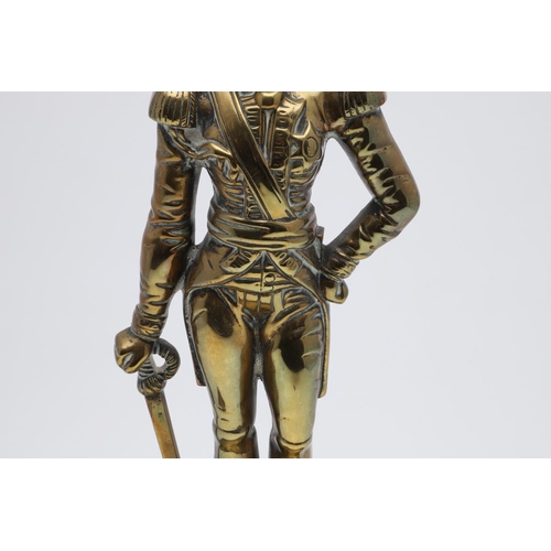 484 - A FINE 19TH CENTURY BRASS DOOR STOP IN THE FORM OF ADMIRAL LORD NELSON. A large brass doorstop in th... 