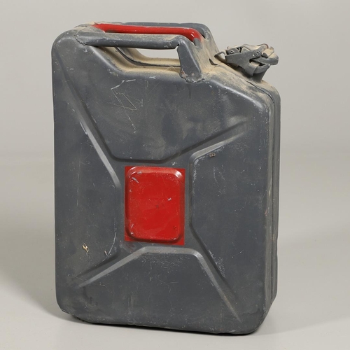 499 - A SECOND WORLD WAR GERMAN JERRY CAN. A 1943 German Jerry Can, marked 'Kraststoff 20l, Feuergefahrlic... 