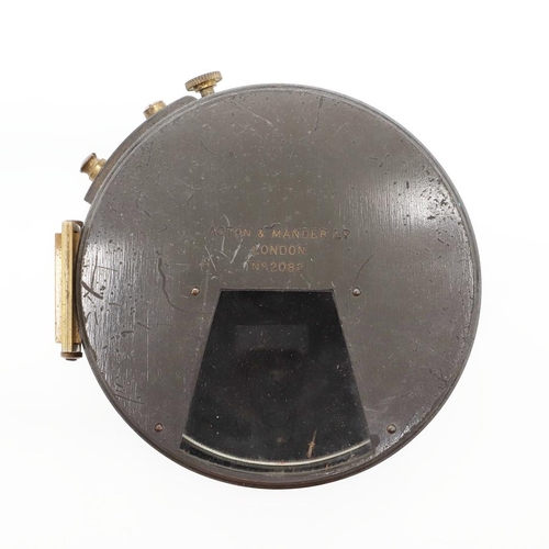 516 - A FIRST WORLD WAR CLINOMETER AND COMPASS BY ASTON AND MANDER. A clinometer marked Aston & Mander Ld ... 