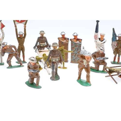 520 - A COLLECTION OF EARLY AMERICAN PAINTED LEAD TOY SOLDIERS. A mixed collection of toy soldiers includi... 