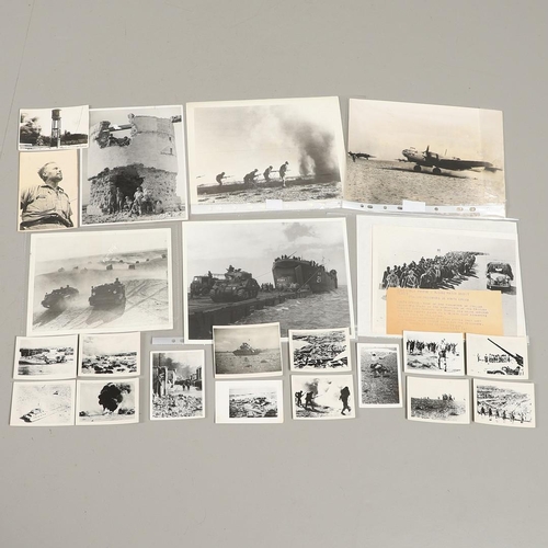 529 - AN INTERESTING COLLECTION OF SECOND WORLD WAR PHOTOGRAPHS TO INCLUDE IMAGES OF TANKS LANDING AT NORM... 