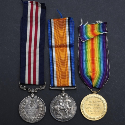 597 - A FIRST WORLD WAR GALLANTRY TRIO TO THE GLOUCESTER REGIMENT. A Great War Trio comprising Military Me... 