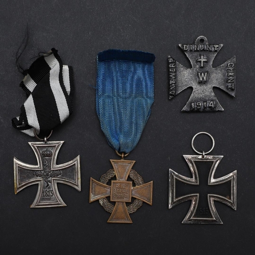 612 - A FIRST WORLD WAR GERMAN IRON CROSS, A SIMILAR SECOND WORLD WAR EXAMPLE AND A CIVILIAN LONG SERVICE ... 