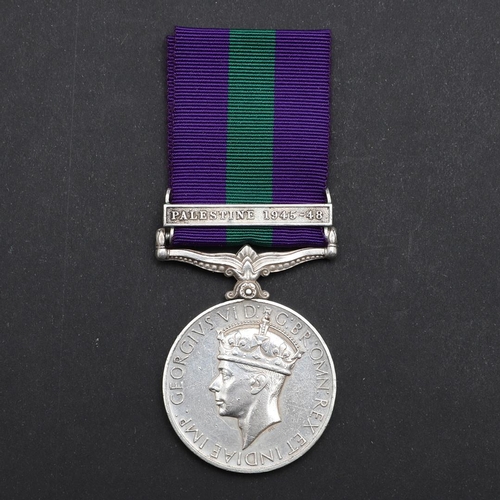 636 - A GENERAL SERVICE MEDAL WITH PALESTINE CLASP TO THE ROYAL SIGNALS. A General Service Medal 1918-1962... 