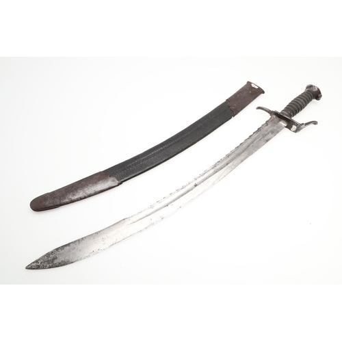 76 - AN UNUSUAL 19TH CENTURY SAW BACKED SABRE AND SCABBARD. With a 51.5cm curved, pointed, single edged s... 