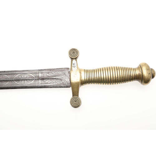 84 - A 19th CENTURY FRENCH SHORT SWORD AND SCABBARD. With a 44.5cm pointed, double edged and double fulle... 