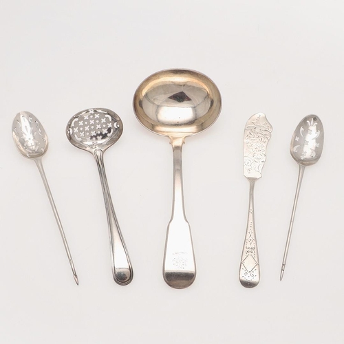 12 - TWO 18TH CENTURY SILVER MOTE SPOONS. one with a shell-back, struck twice with the makers mark 