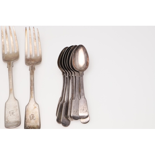 15 - A VICTORIAN PART-CANTEEN OF FIDDLE PATTERN SILVER FLATWARE. comprising of 12 table forks, 10 dessert... 