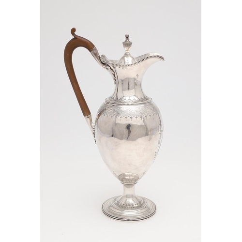 174 - A GEORGE III SILVER WINE JUG & TWO MATCHING GOBLETS, BY HESTER BATEMAN. baluster form, with an urn f... 