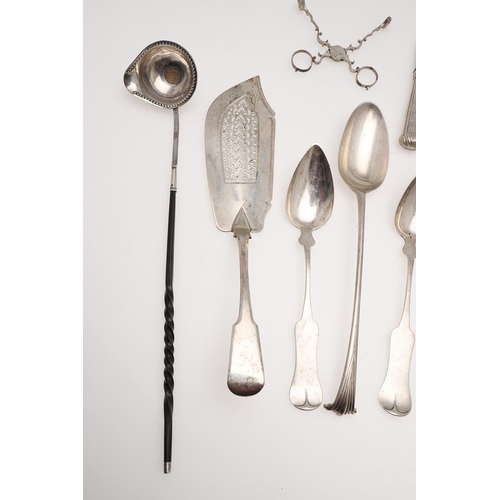 18 - MIXED SILVER FLATWARE & CUTLERY. 5 knives (steel blades), a pair of North American tablespoons, a si... 