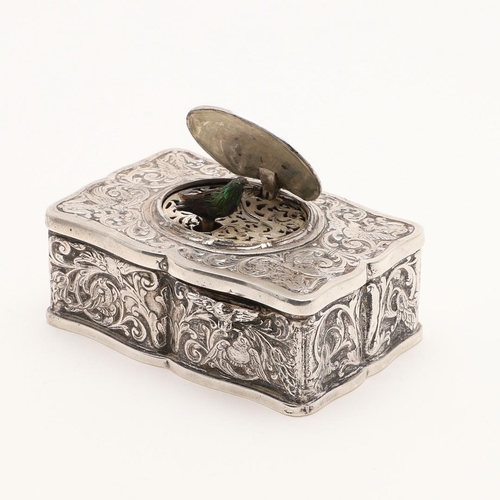 247 - A LATE 19TH CENTURY GERMAN SILVER SINGING BIRD BOX. in the manner of Karl Greisbaum, shaped rectangu... 