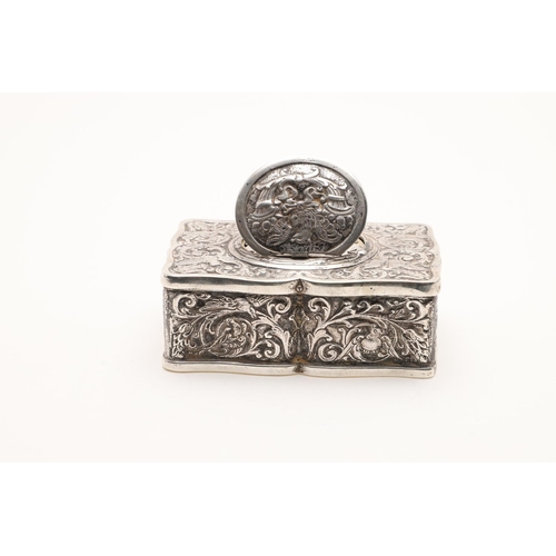 247 - A LATE 19TH CENTURY GERMAN SILVER SINGING BIRD BOX. in the manner of Karl Greisbaum, shaped rectangu... 