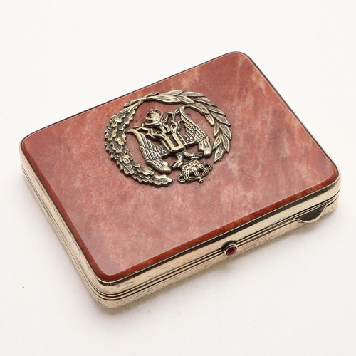 285 - A 20TH CENTURY RUSSIAN SILVERGILT MOUNTED CIGARETTE CASE. with a red marble or hardstone body, a cab... 