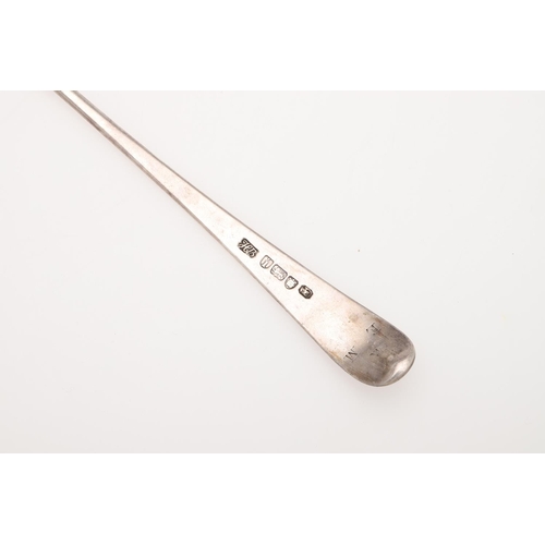 37 - A GEORGE III OLD ENGLISH PATTERN SILVER BASTING OR SERVING SPOON, BY HESTER BATEMAN. initialled on t... 