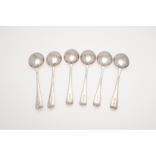 39 - A GEORGE V CASED SET OF SIX OLD ENGLISH PATTERN SILVER SOUP SPOONS. by Josiah Williams & Co, London ... 