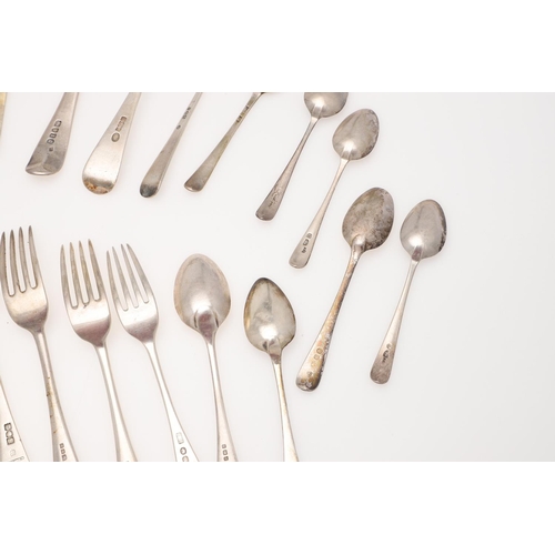 44 - A MIXED LOT OF SILVER FLATWARE. Old English pattern, including 12 table spoons, a table fork, 8 dess... 