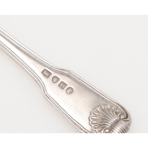 58 - A LATE 18TH/ EARLY 19TH CENTURY CHINA TRADE SILVER DESSERT SPOON. Fiddle, Thread & Shell pattern, in... 