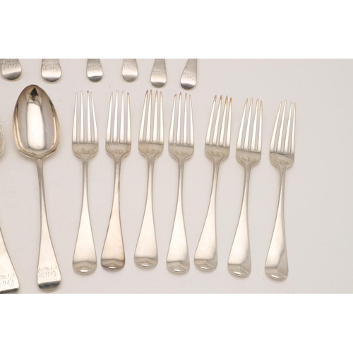 6 - GEORGE III OLD ENGLISH PATTERN SILVER FLATWARE, BY WILLIAM CHAWNER. to include 7 table forks, 8 tabl... 