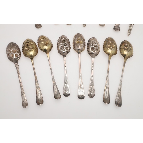 72 - MIXED SILVER BERRY & SIFTER SPOONS. seven various sifter ladles/ spoons and eight berry table spoons... 